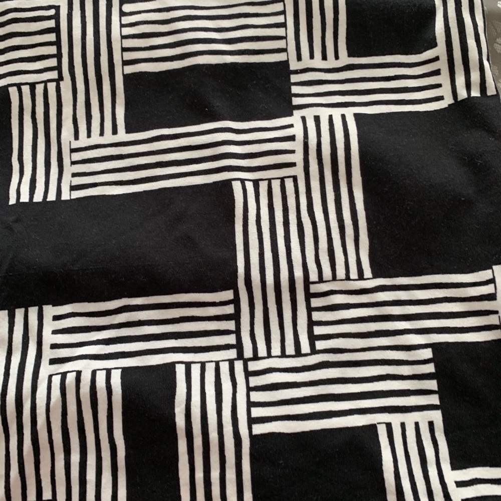 Lularoe Irma - Picture 3 of 3